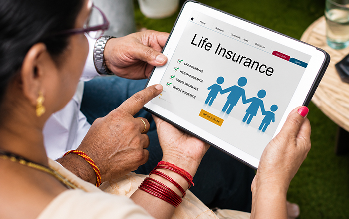How the Best Life Insurance Agent in Jharkhand Helps You Choose the Right Policy